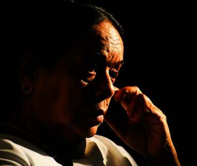 ඇය වැනි අය එන්නෙ රටකට වතාවයි