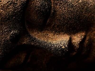 තිලොවට තිලකව බුදුබව ලබනා මෙත් බෝසතුන්....