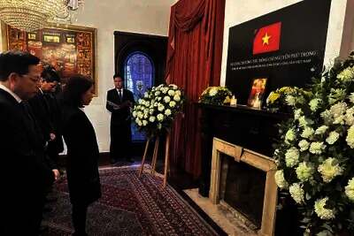 අවමංගල කතා...........