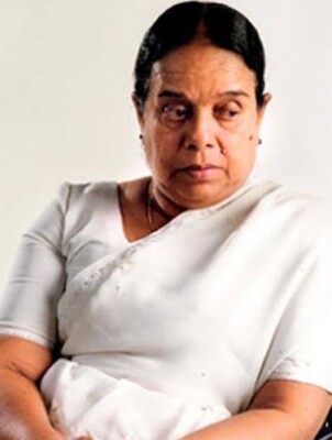 අක්කේ නිවන් පතනෙමු දිවි ප්‍රාර්තිය.
