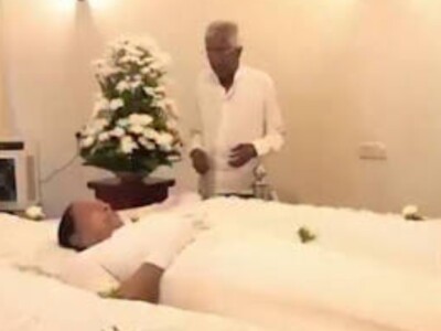 මගේ දින සටහන් සමඟ නන්දා මාලනිය යළි කියවමි